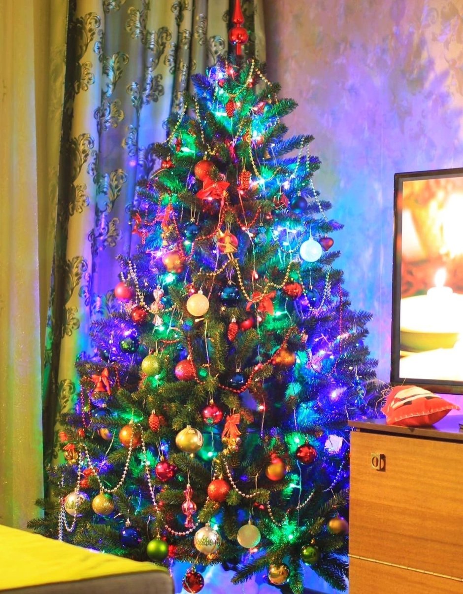 Рождественская елка подарки в Германии