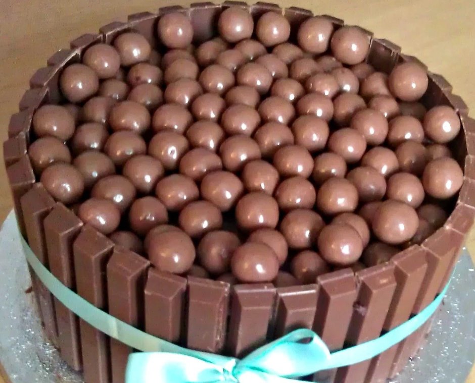 Мальтизерс шоколадный торт