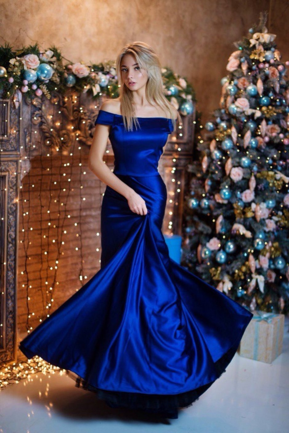 Блестящие фиолтовое платье