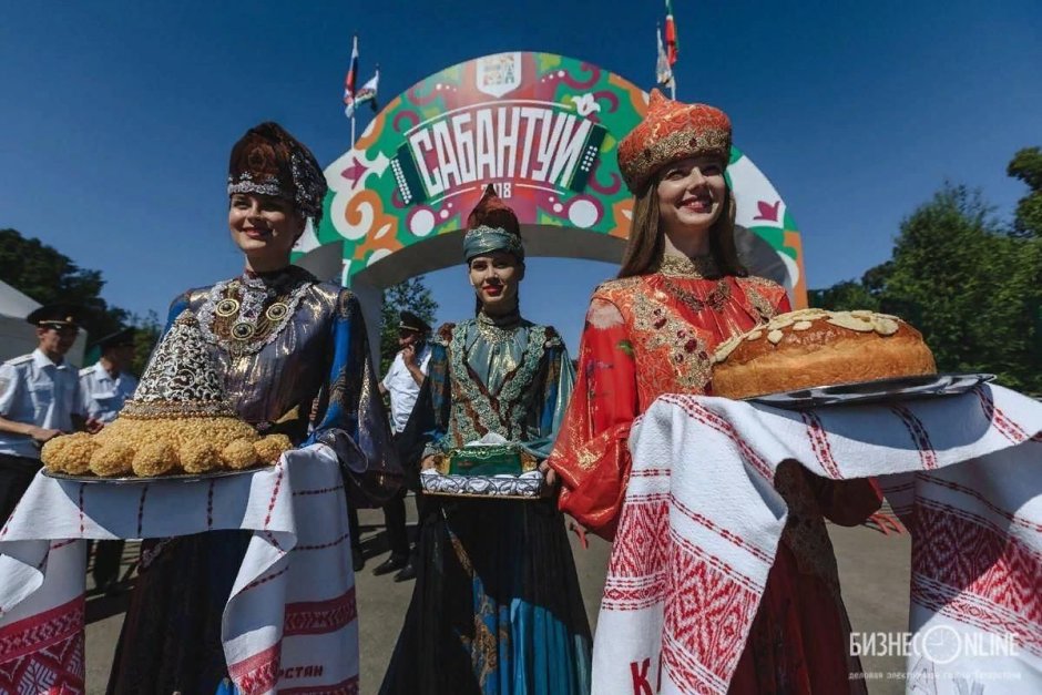 Оформление залов на национальных татарских праздников