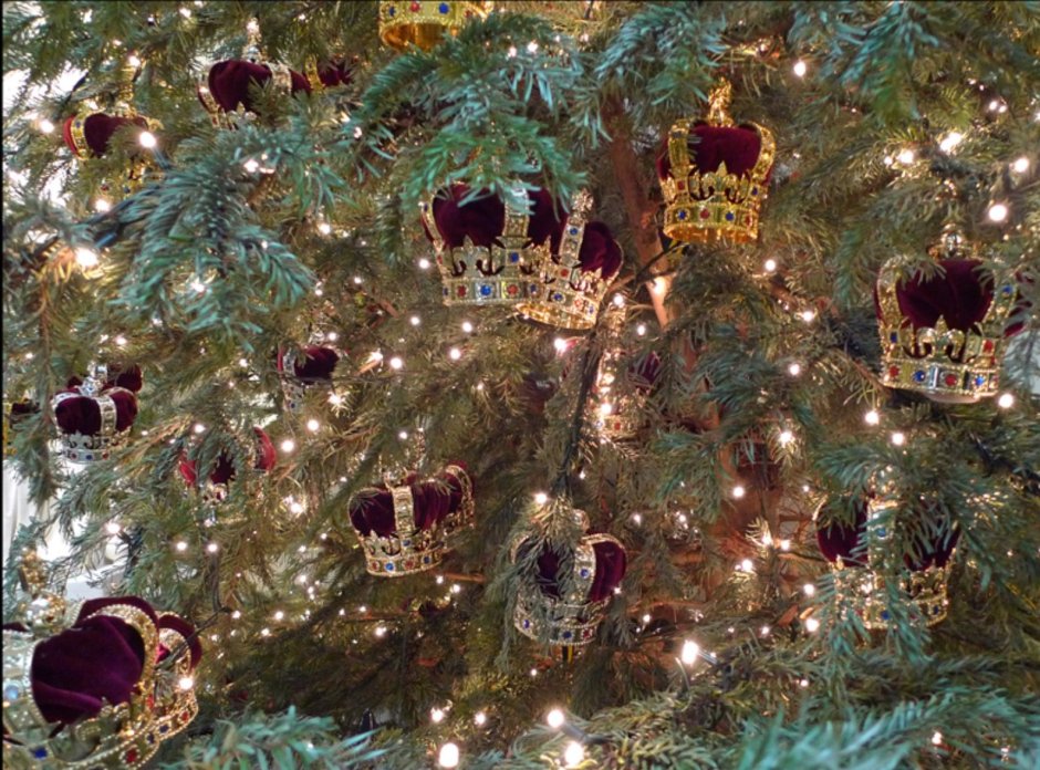 Рождественская елка в Букингемском Дворце