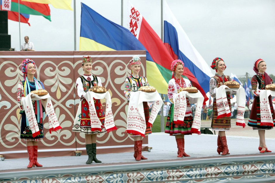 Белорусские государственные праздники в картинках