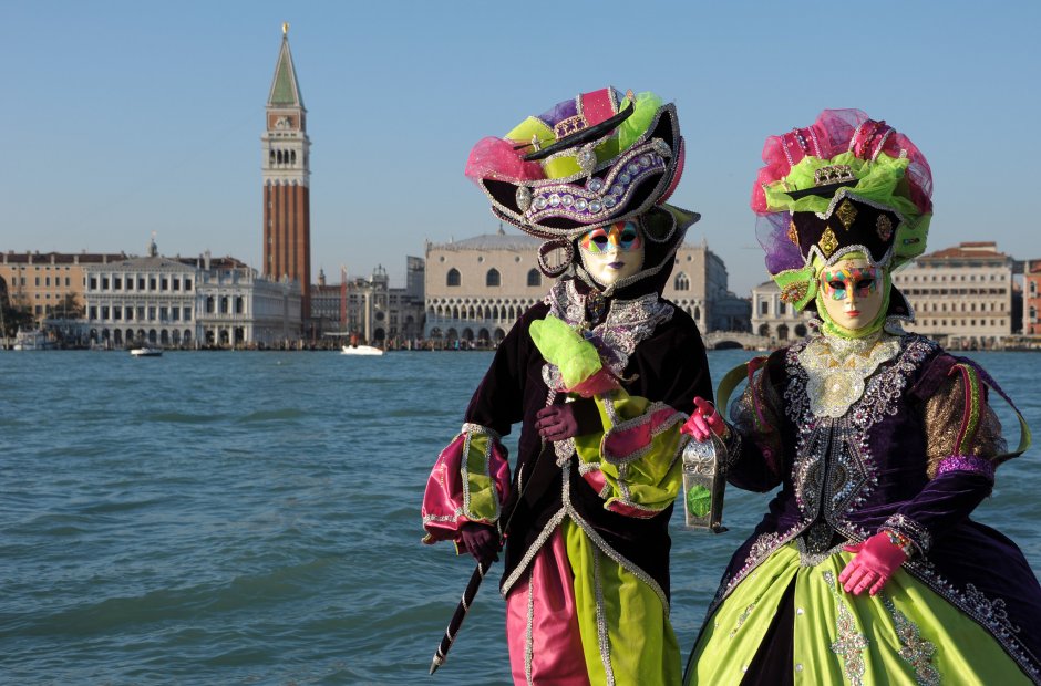 Венеция набережная карнавал