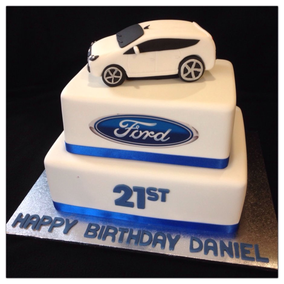 Торт в виде машины Форд
