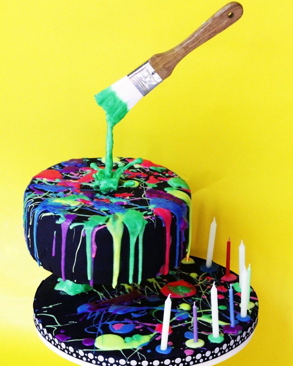 Торт палитра с красками