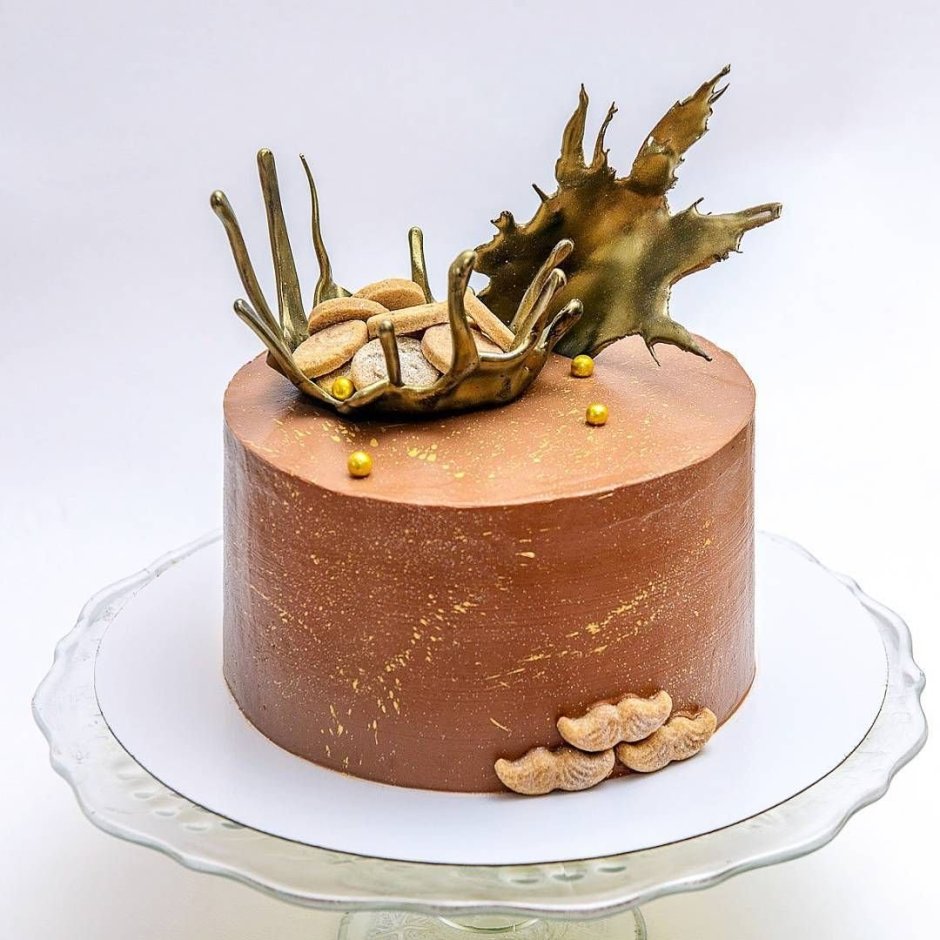 Декор торта с карамельной вазой