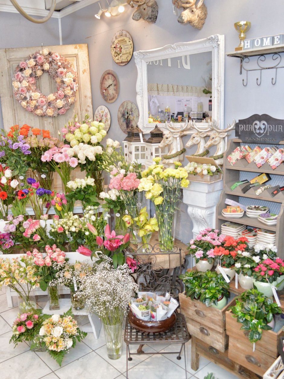 Витрина цветочного магазина