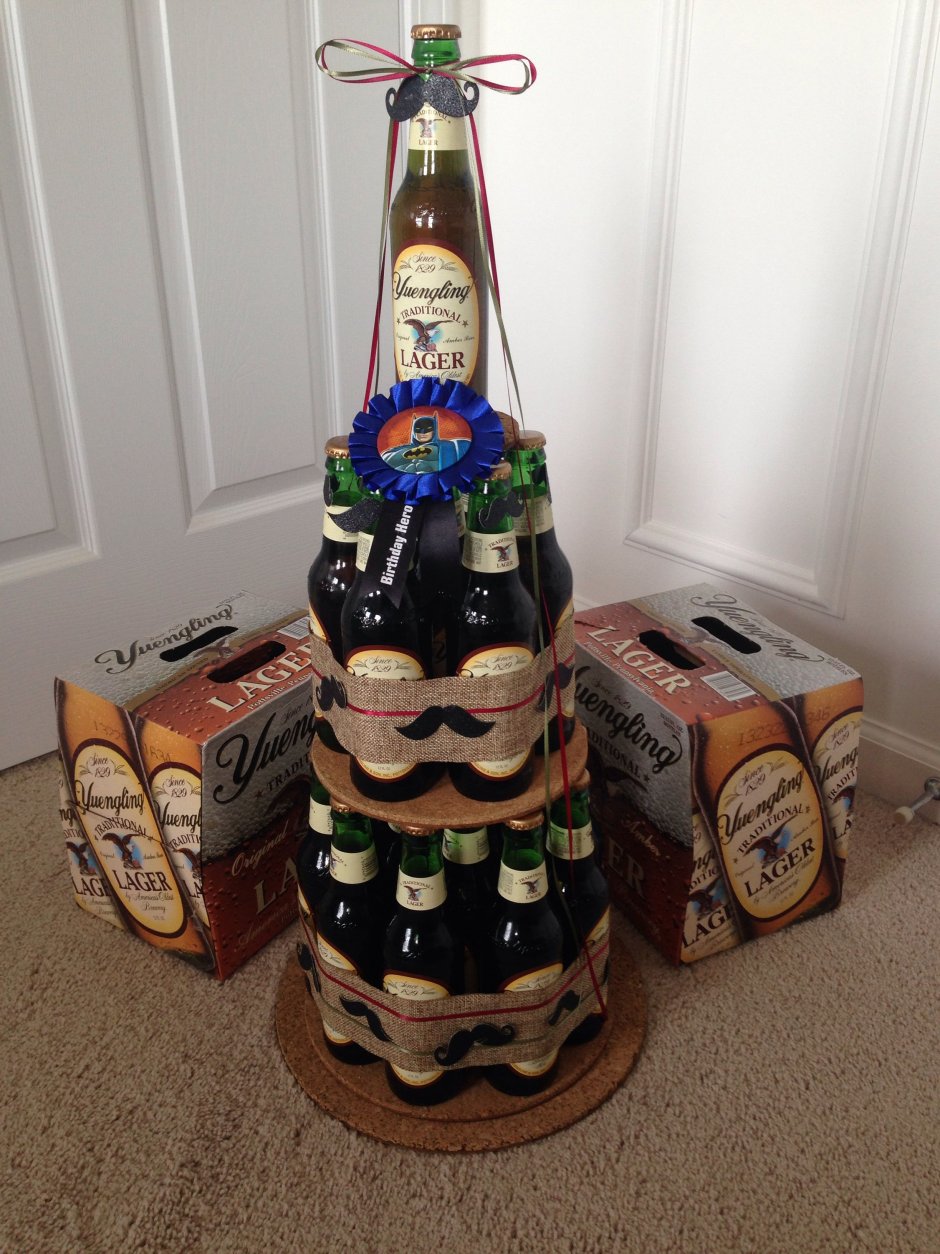 Торт с пивных бутылок на подарок