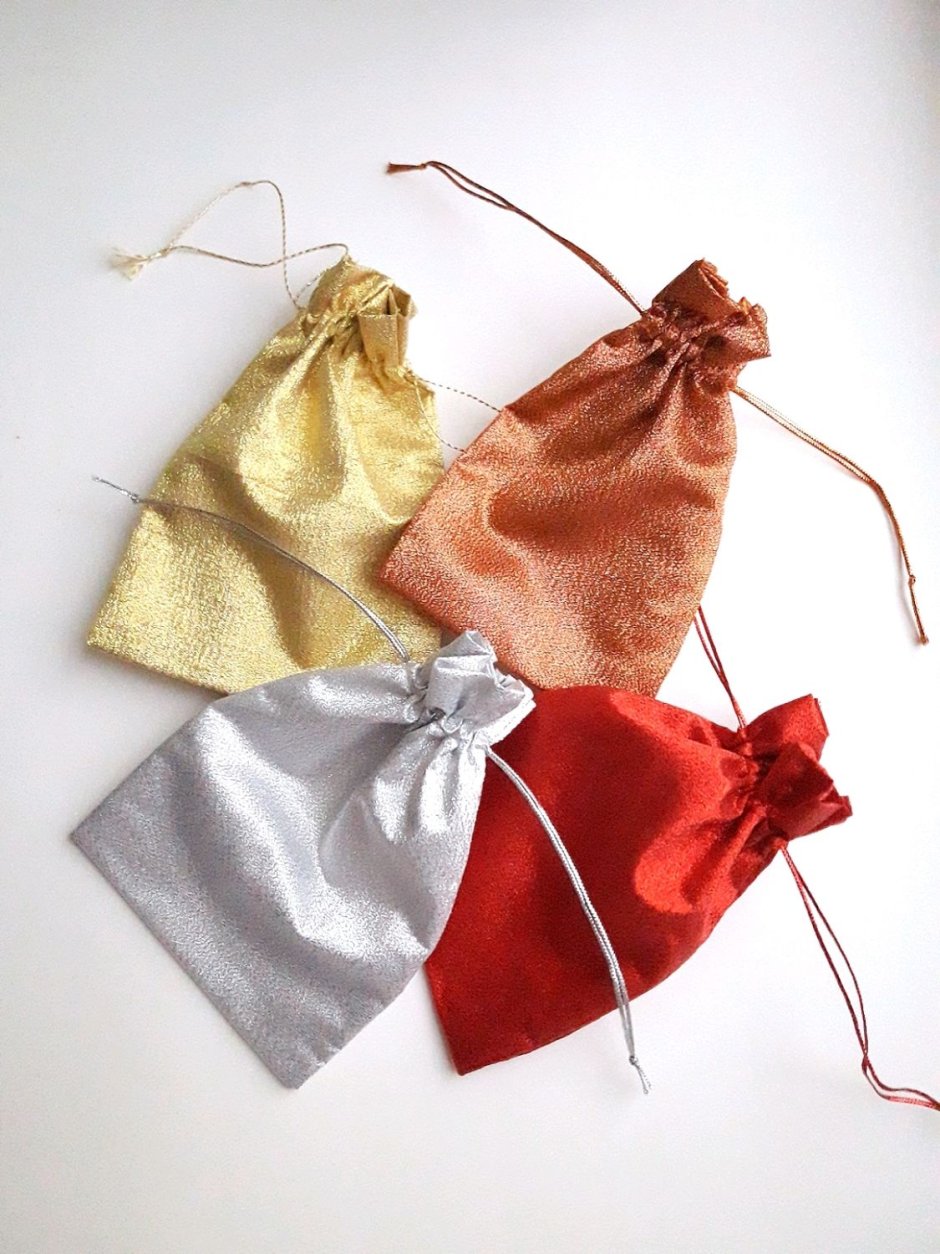 Подарочные новогодние мешочки из ткани