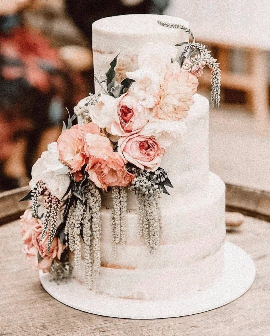 Торт в стиле бохо на свадьбу