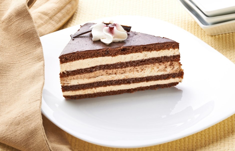 Красивый кусочек торта