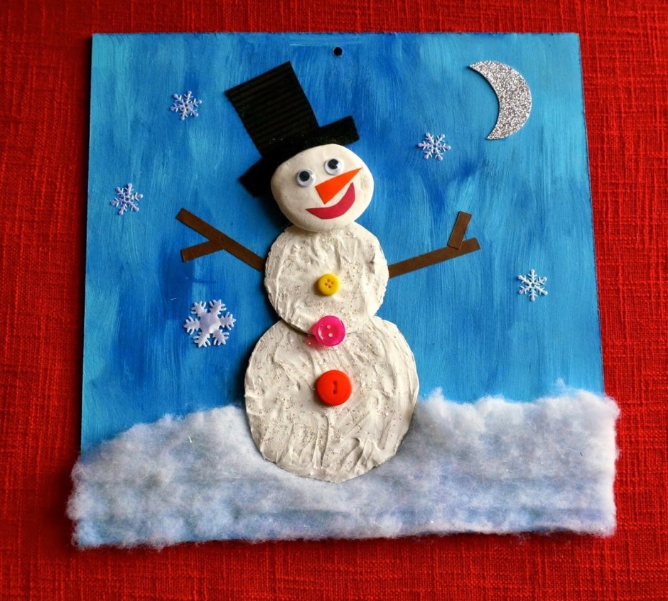 Новогодняя открытка Снеговик из ватных дисков