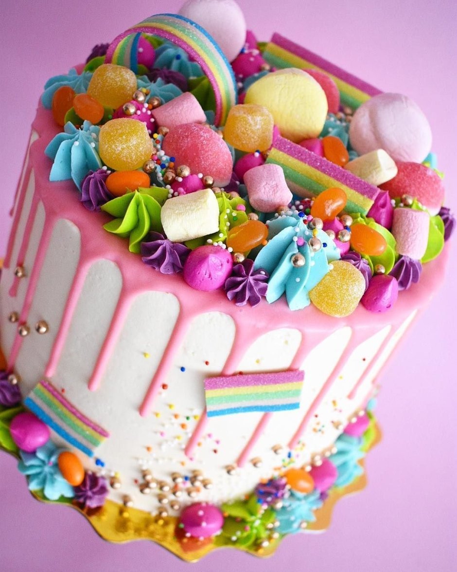 Торт со сладостями для девочки