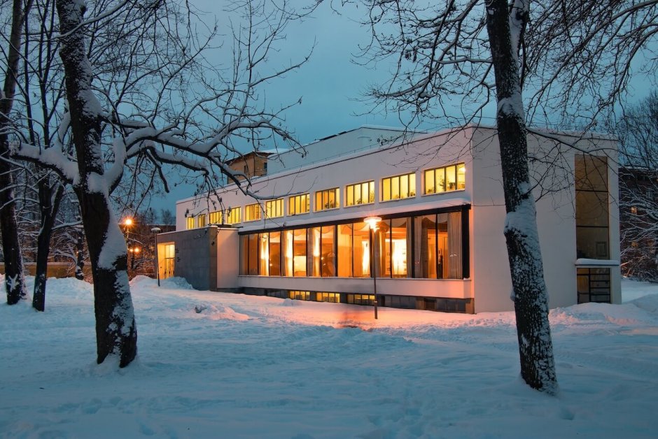 Библиотека Аалто в Выборге зимой