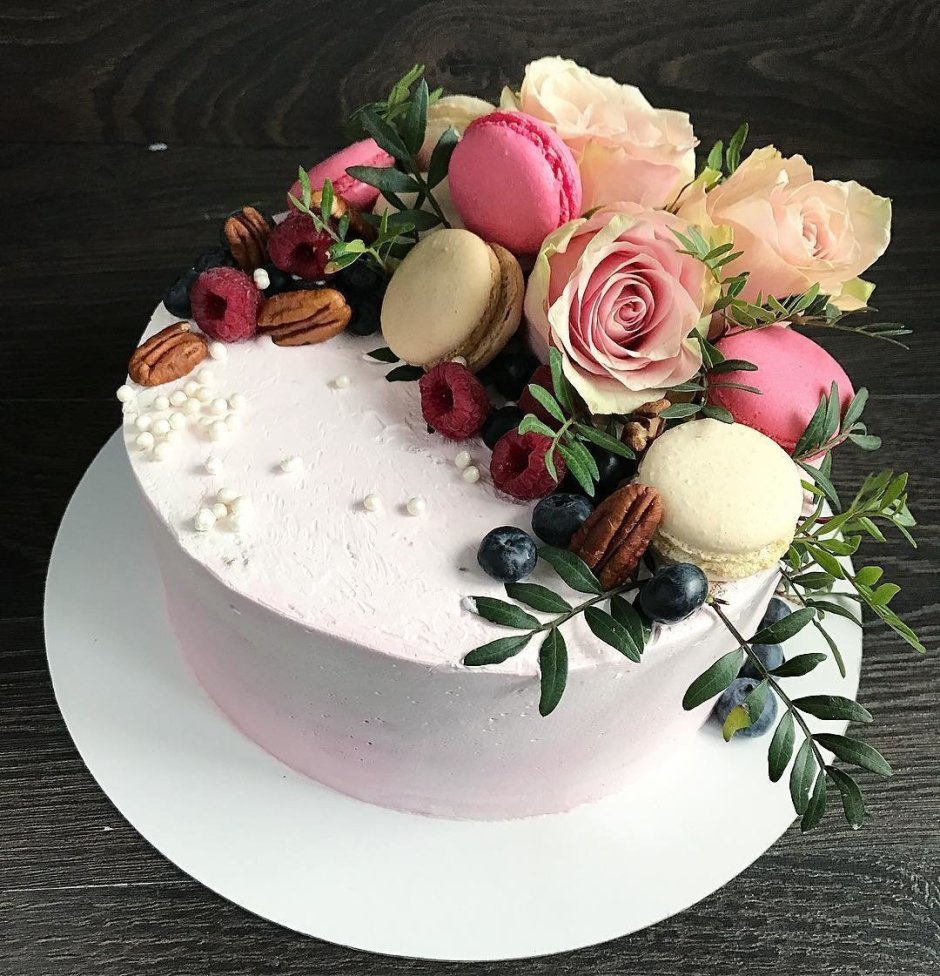 Торт с цветами одноярусный