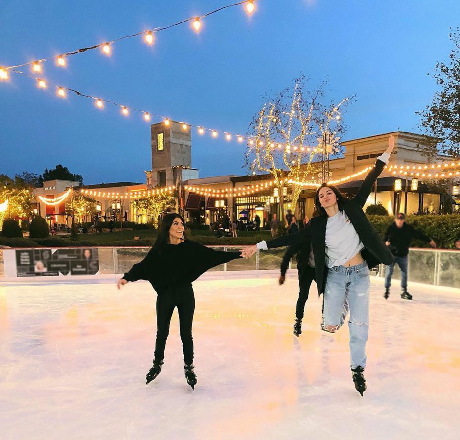 Kendall Jenner на коньках