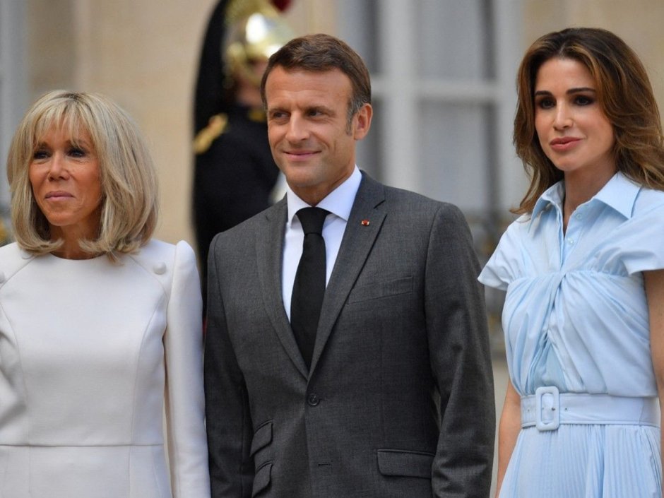 Президент Франции Макрон с женой
