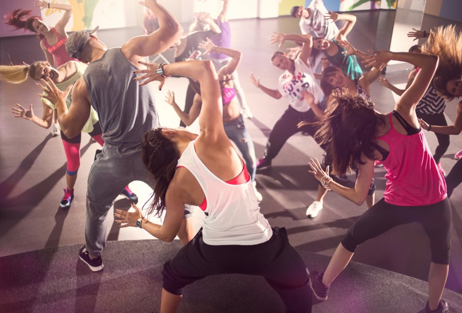 Танцы Zumba Fitness