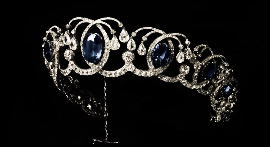 Diamond Silver Tiara Crown