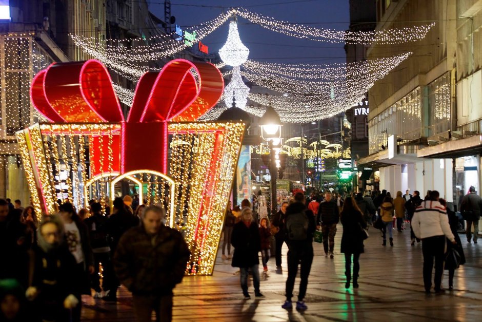 Где украсили к Рождеству в Белграде