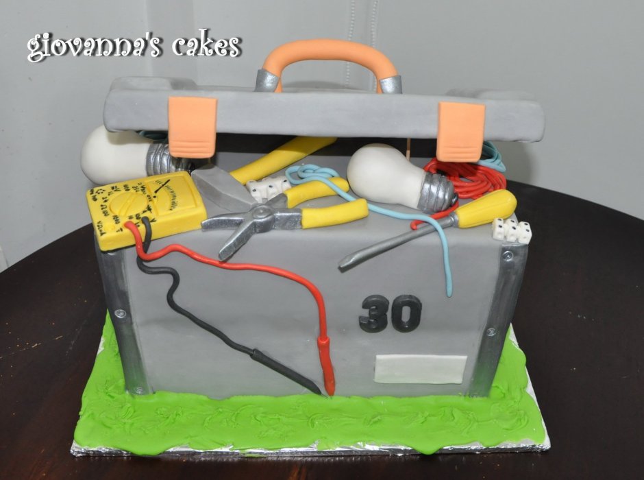 Торт для электромонтера