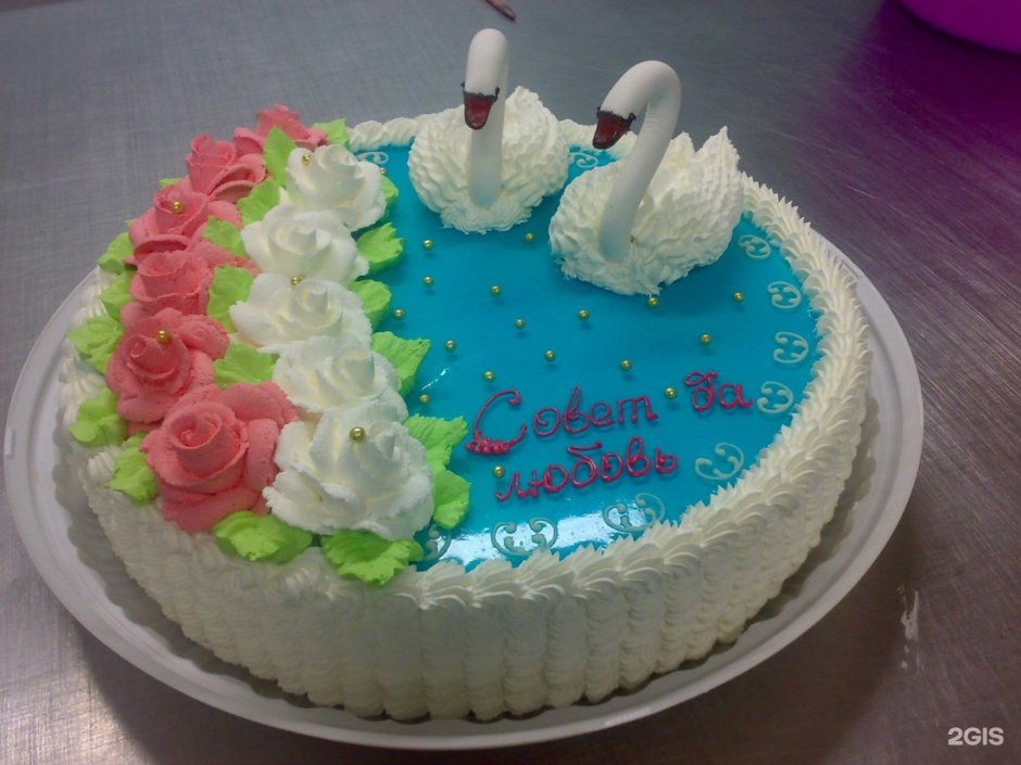 Торт с лебедями на годовщину свадьбы