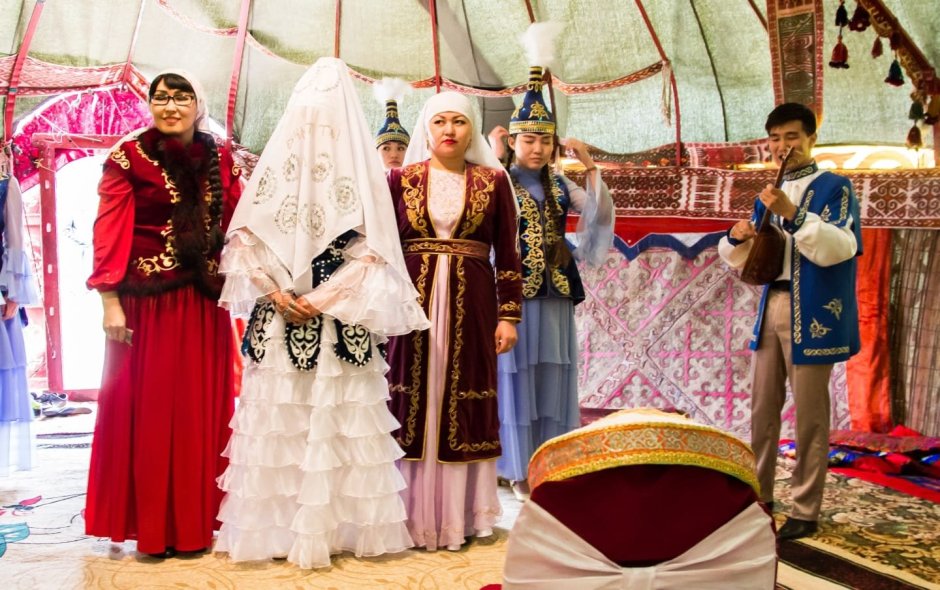 Казахские традиции беташар