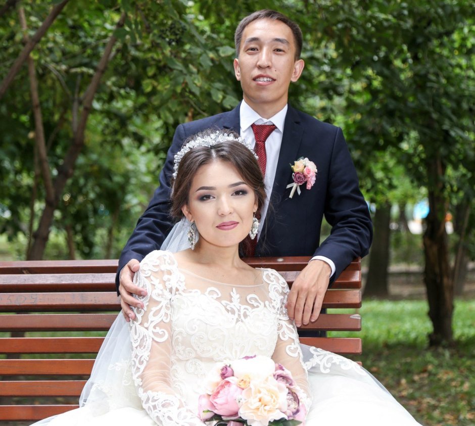 Красивые казахские невесты