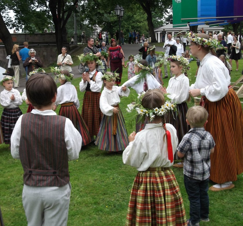 Латвия Рига праздник Лиго