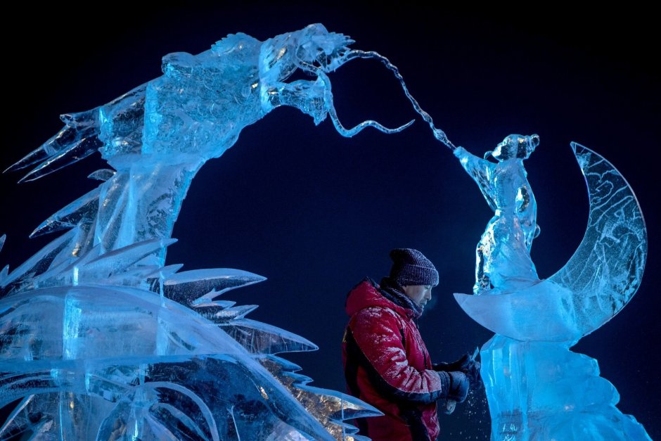 Максим Беспалов ледяные скульптуры