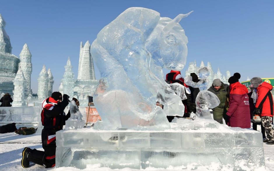 Ледяные скульптуры на праздник