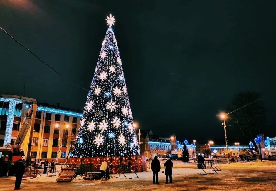 Центральная елка в Красноярске 2021