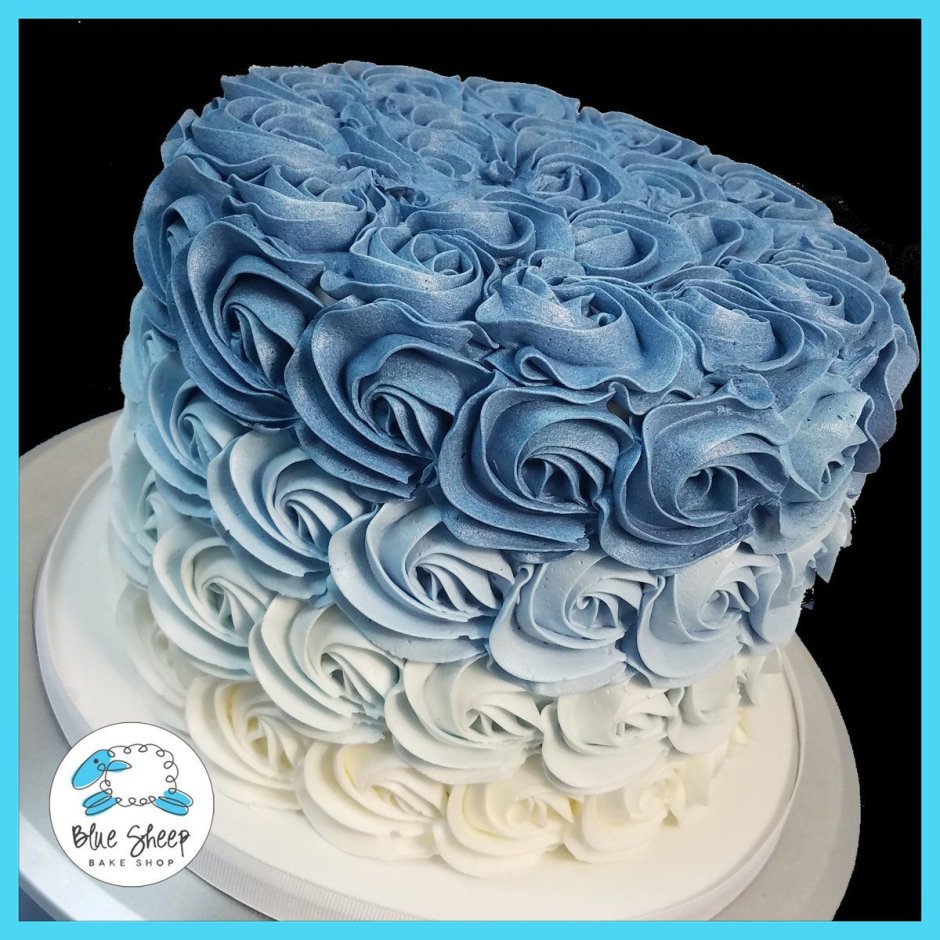 Торт кремовый голубой