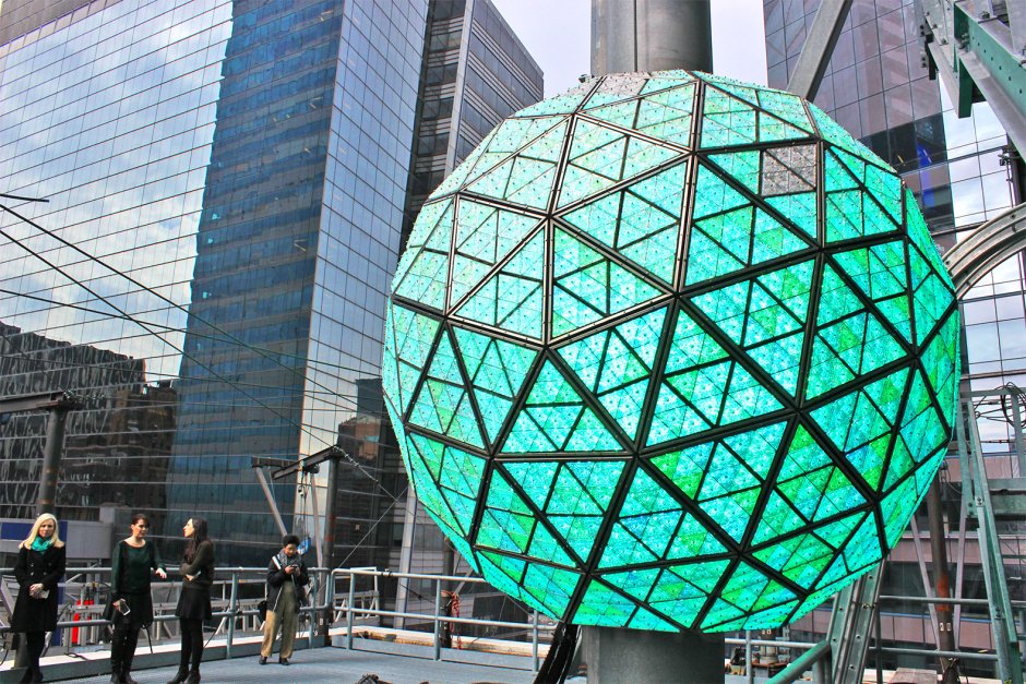 Хрустальный шар на Таймс сквер