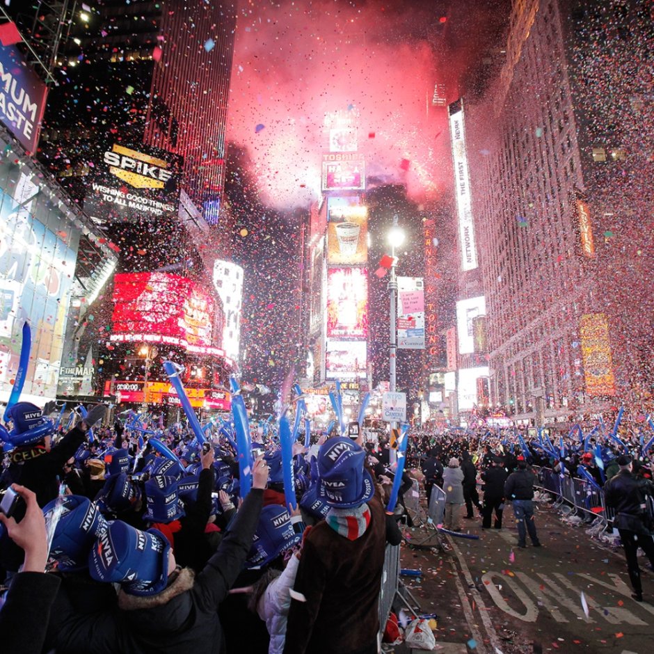 Таймс-сквер Нью-Йорк новый год