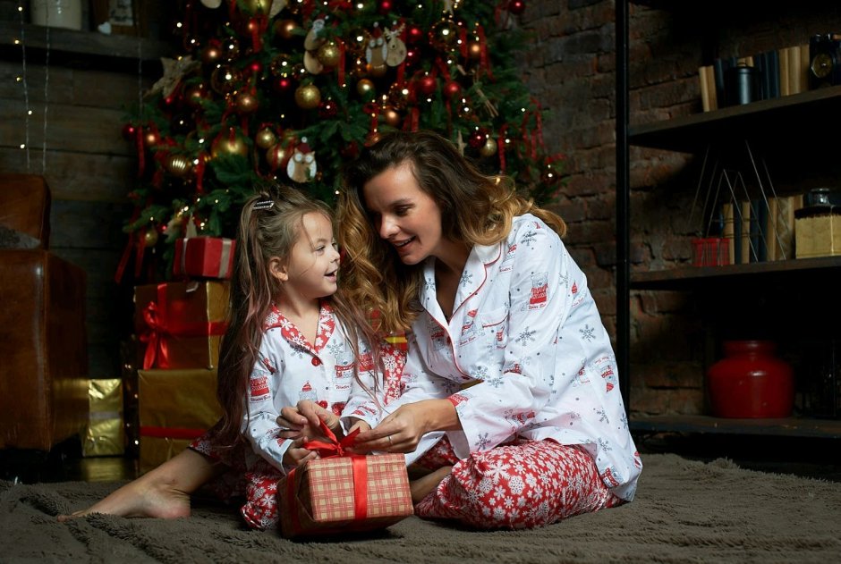 Новогодние пижамы для всей семьи купить