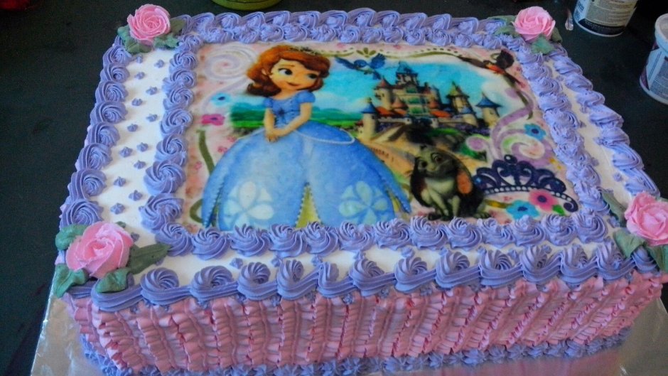 Торт с короной фиолетовый