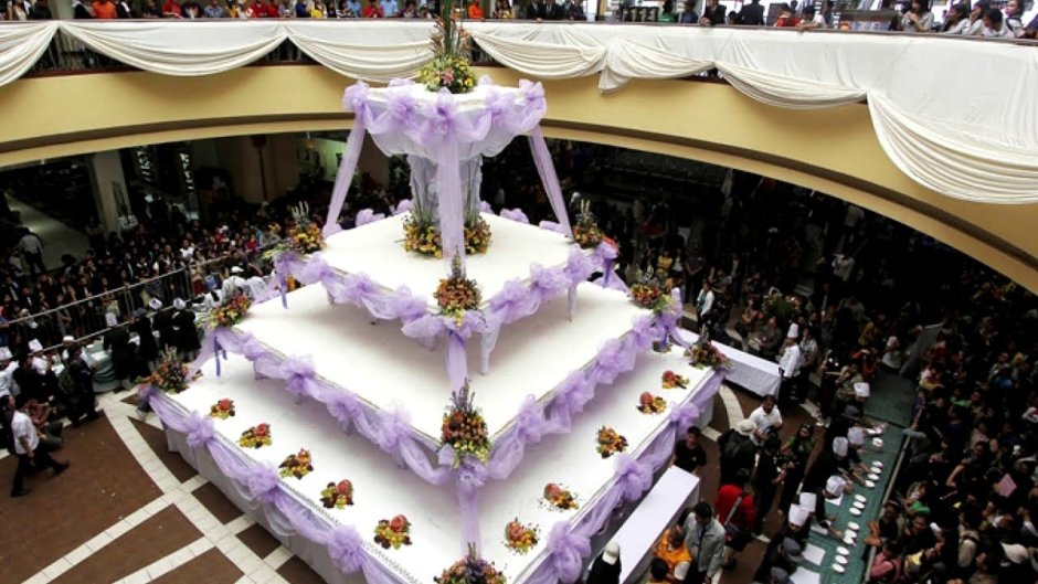 Самый большой торт в мире в Лас Вегасе