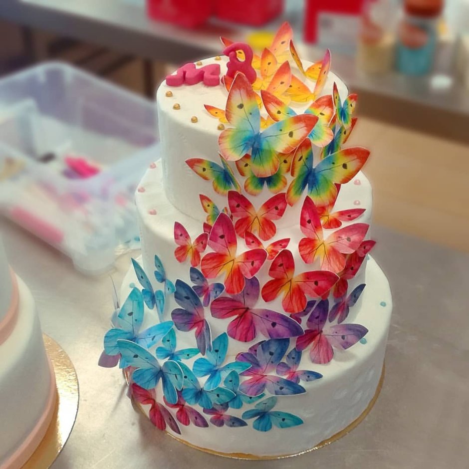 Бабочки для торта цветные
