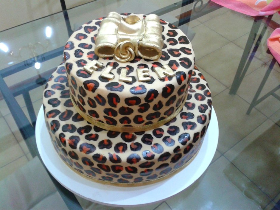 Леопардовый торт