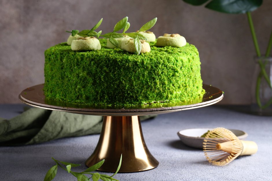 Красивый зеленый торт
