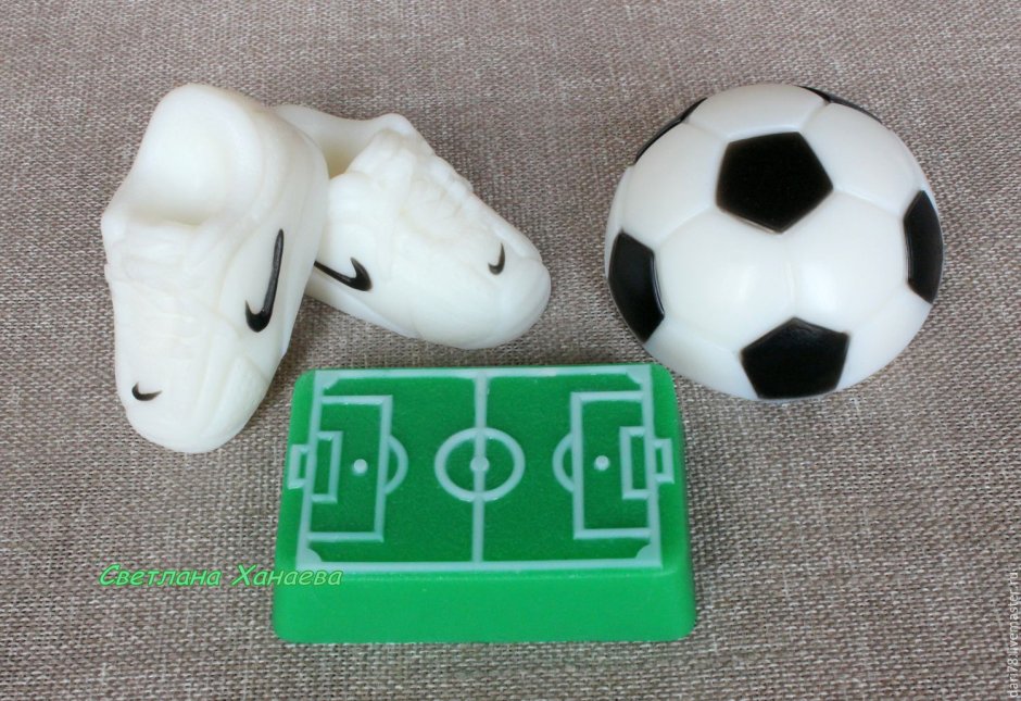 Футбольные сувениры для детей