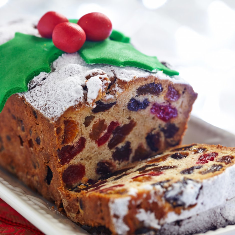Рождественский кекс с сухофруктами и орехами цукатами