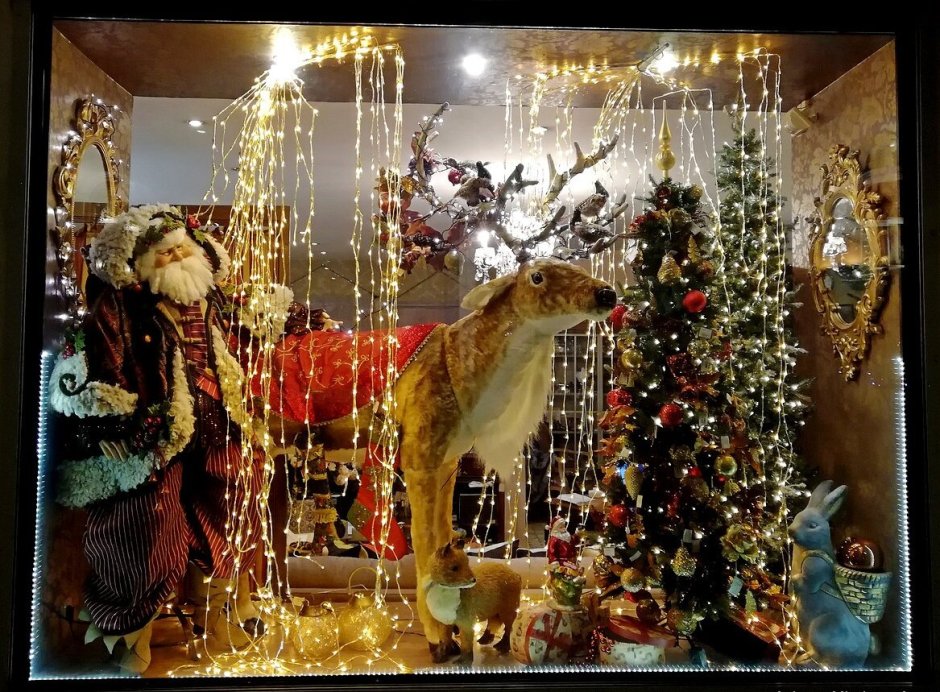 Рождественские витрины магазинов