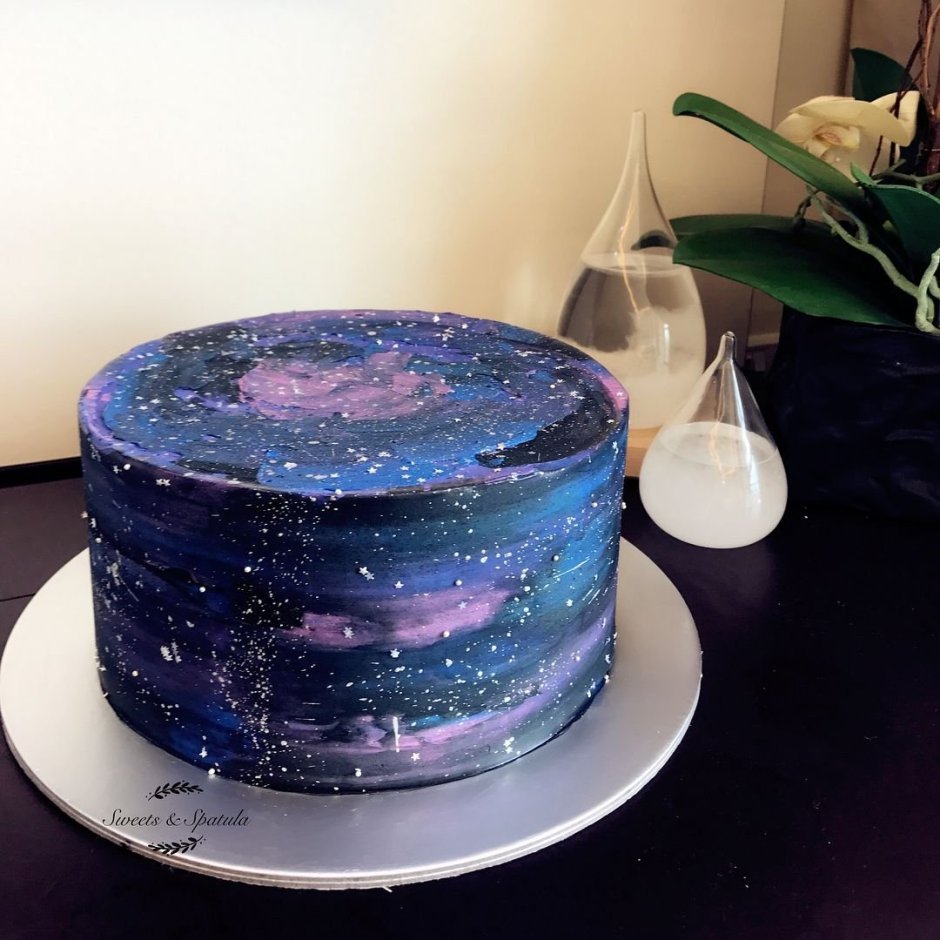 Торт гляссаж космос