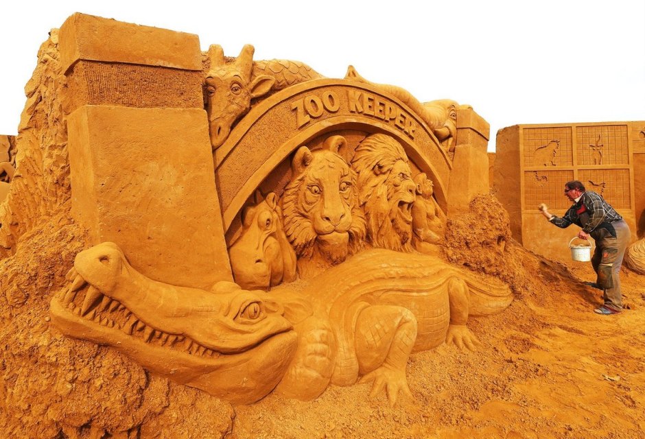 Песочные скульптуры с названиями