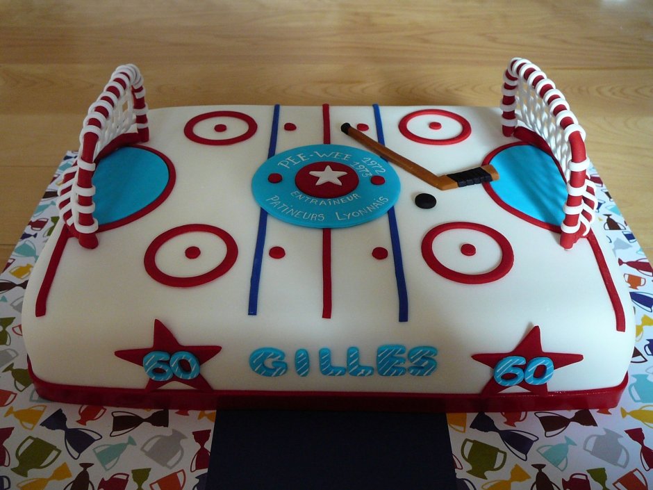Торт в хоккейном стиле