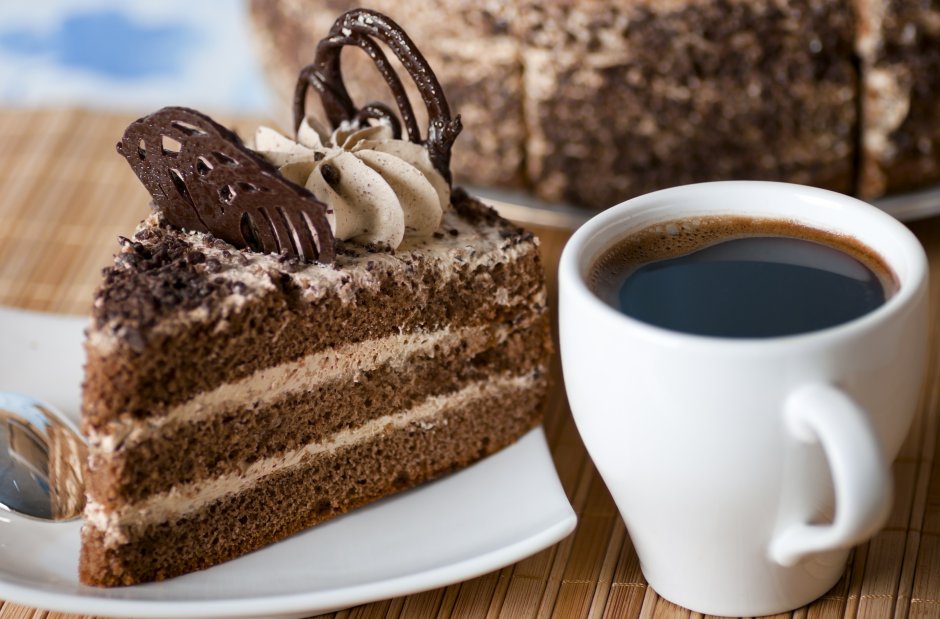 Кофе и шоколадный торт