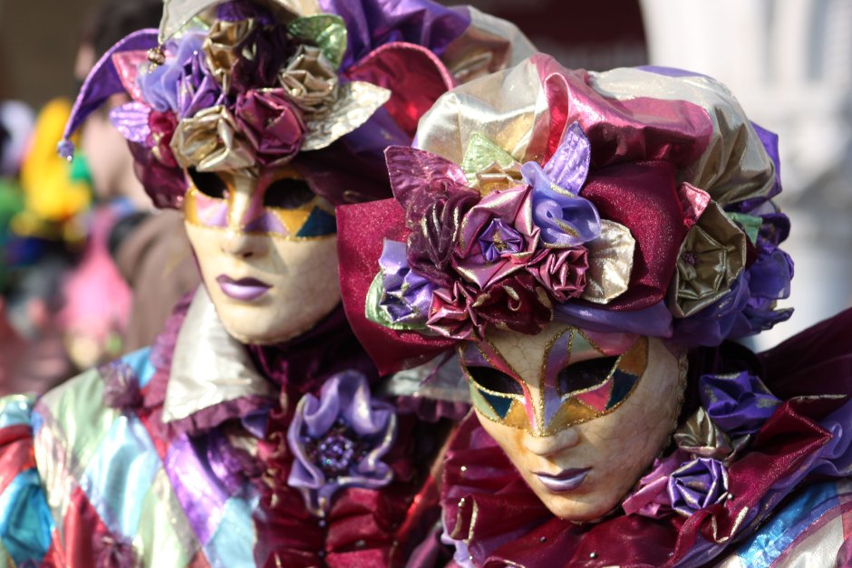 Венецианская весенний карнавал