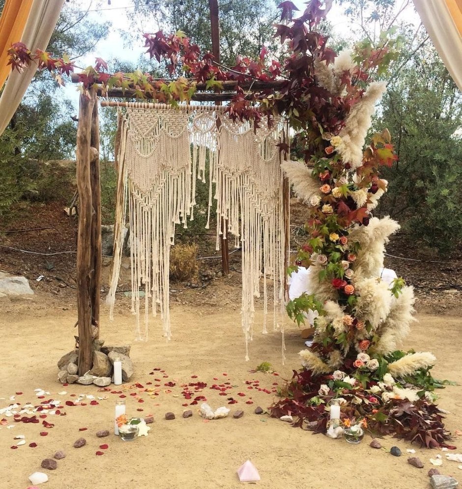 Свадебная арка "треугольная"